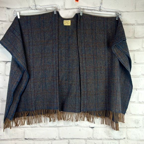 100% Lambswool Tweed Ruana Herringbone Woven Made in UK Blue/Multi - Picture 6 of 8